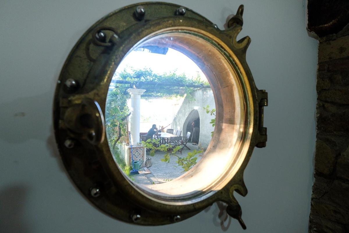 La Rosa Dei Venti Aparthotel Procida Exteriör bild